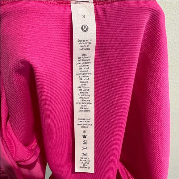 Lululemon Speed Up Low-Rise Lined Short 2.5" Sonic Pink - Picture 9 of 12